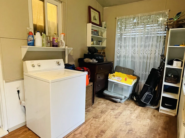 706 Seymour Boulevard, North Vancouver, BC, V7J 2J6 - 16