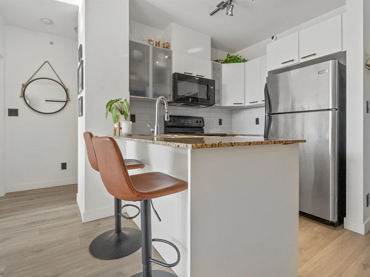 523-4078 Knight Street, Vancouver, BC, V5N 5Y9 - 9