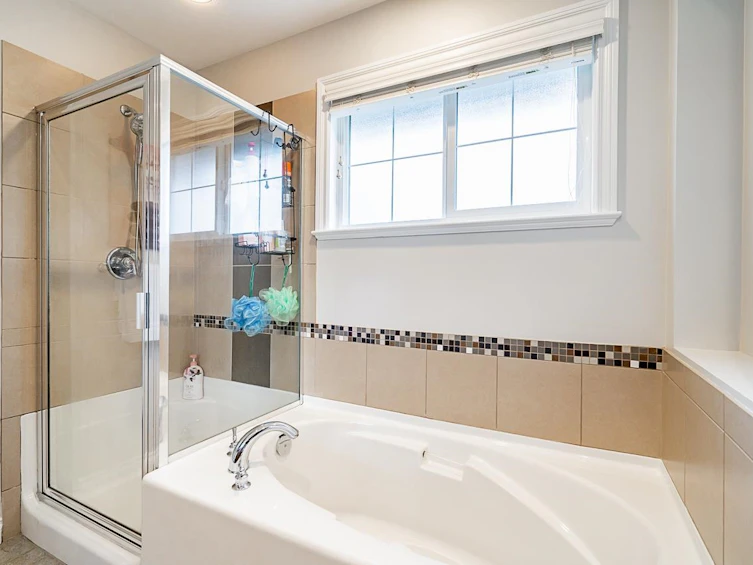 18012 70a Avenue, Surrey, BC, V3S 7C5 - 13