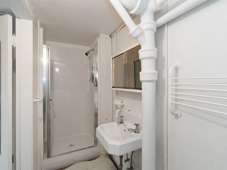 4569 W 2nd Avenue, Vancouver, BC, V6R 1K7 - 24