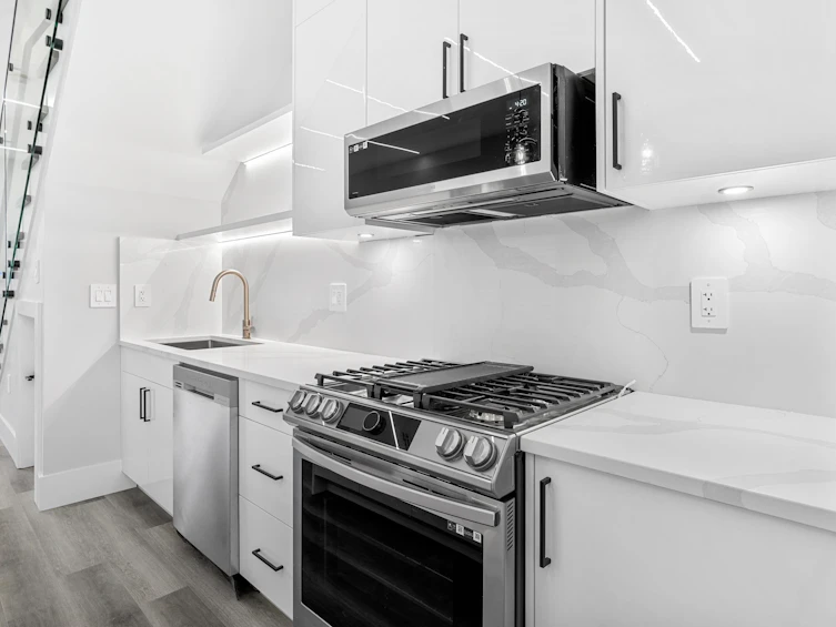 3224 Marmion Avenue, Vancouver, BC, V5R 4W8 - 16