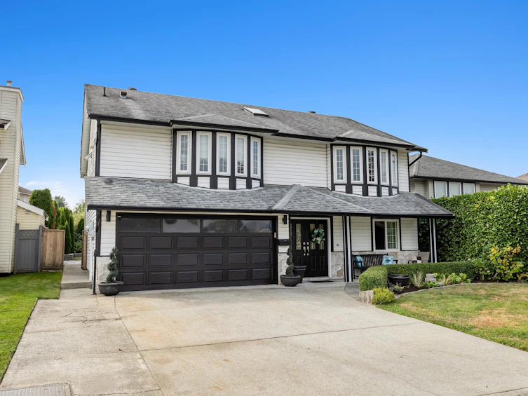 12531 220 Street, Maple Ridge, BC, V2X 0V6 - 2