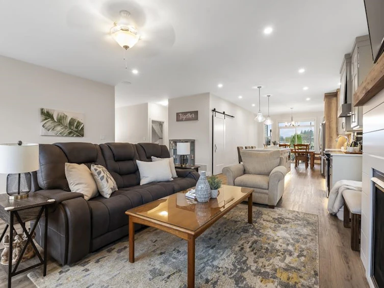 4-10100 Williams Road, Chilliwack, BC, V2P 5H2 - 4