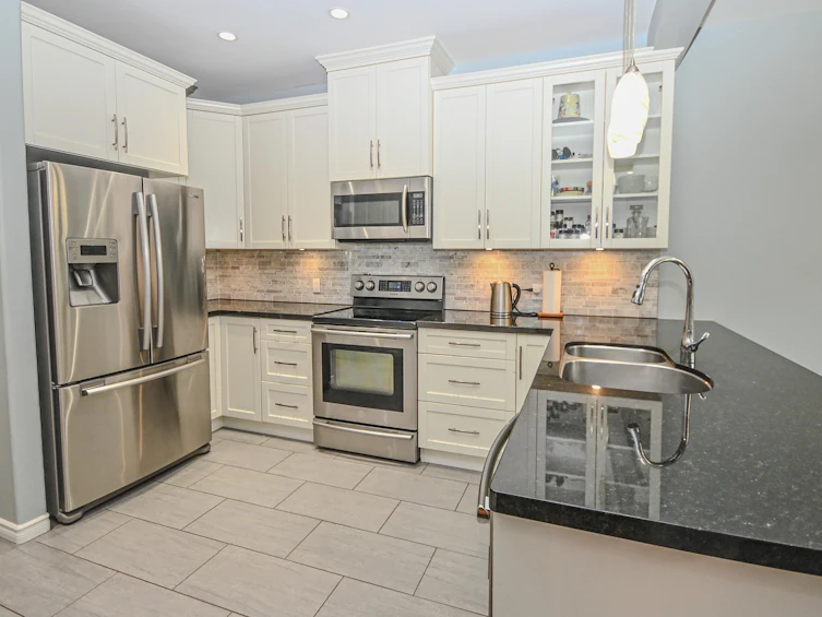 22-998 Riverside Drive, Port Coquitlam, BC, V3B 7Y4 - 6