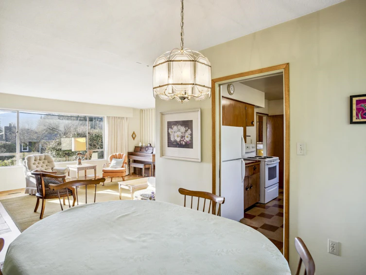 4604 Ranger Avenue, North Vancouver, BC, V7R 3L8 - 9