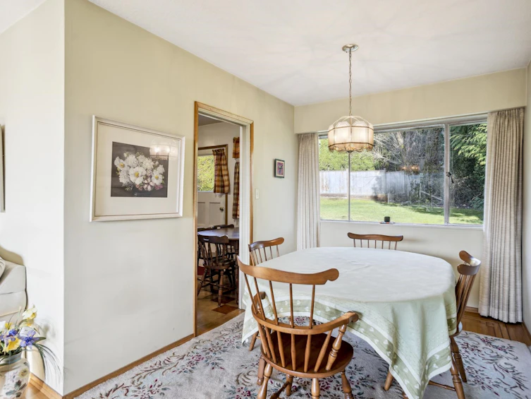 4604 Ranger Avenue, North Vancouver, BC, V7R 3L8 - 11