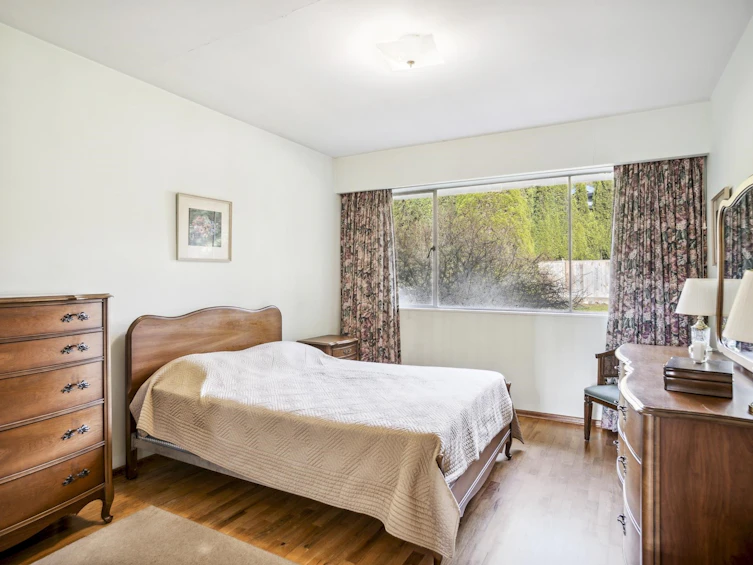 4604 Ranger Avenue, North Vancouver, BC, V7R 3L8 - 16