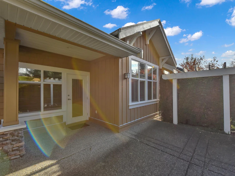 42-18088 8th Avenue, Surrey, BC, V3Z 9T6 - 2