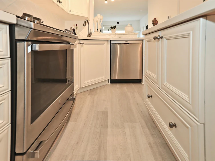 301-2175 Salal Drive, Vancouver, BC, V6K 4V2 - 19