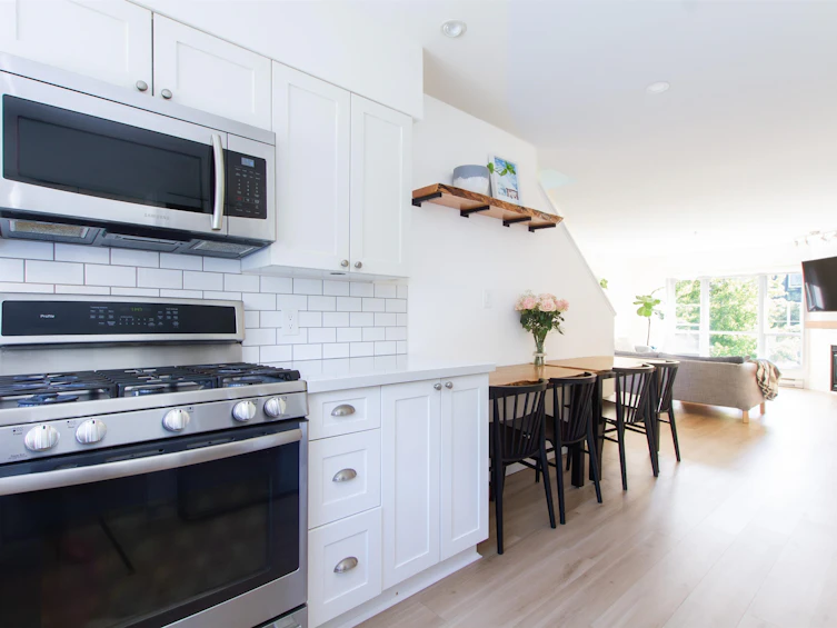 10-1233 Main Street, Squamish, BC, V8B 0P7 - 6