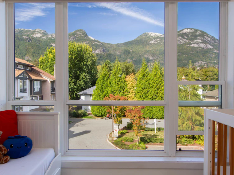 10-1233 Main Street, Squamish, BC, V8B 0P7 - 19