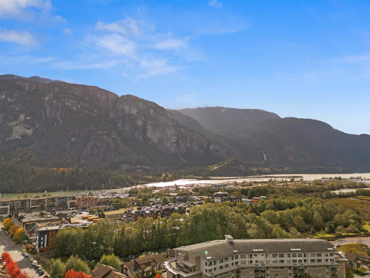 10-1233 Main Street, Squamish, BC, V8B 0P7 - 29