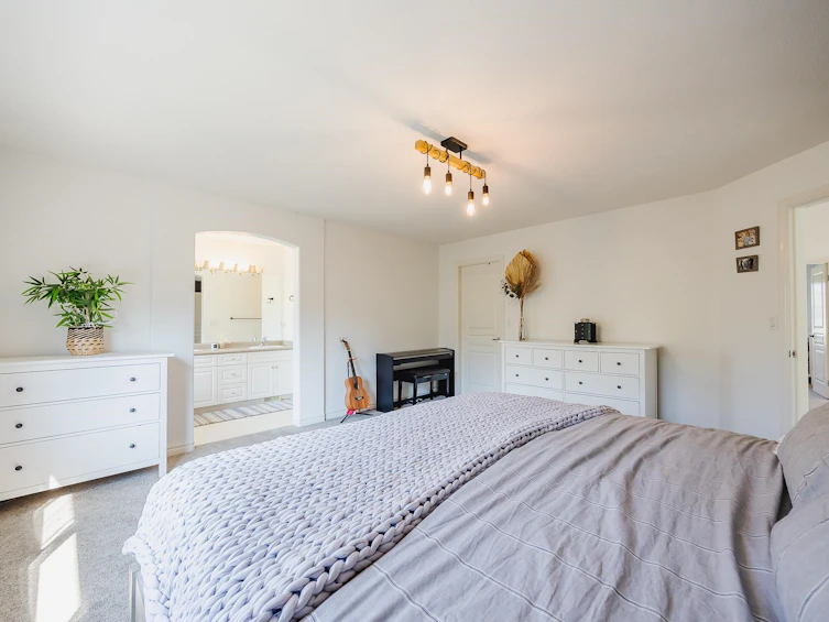 24152 Hill Avenue, Maple Ridge, BC, V2W 2C9 - 14