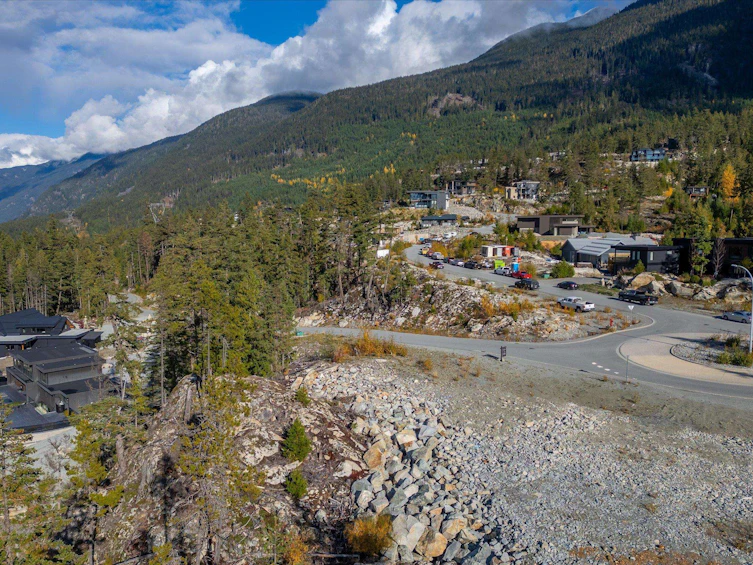 9232 Wedgemount Plateau Drive, Whistler, BC, V8E 1M1 - 4