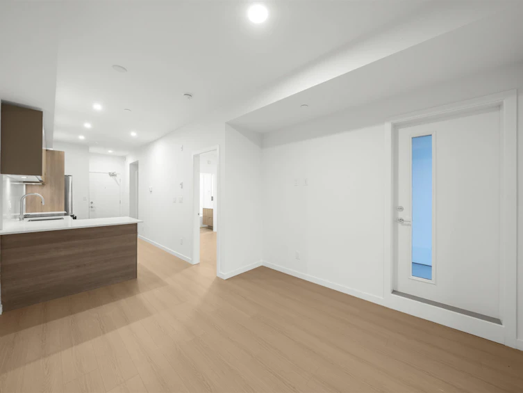 W408-10828 139a Street, Surrey, BC, V3R 0H3 - 7