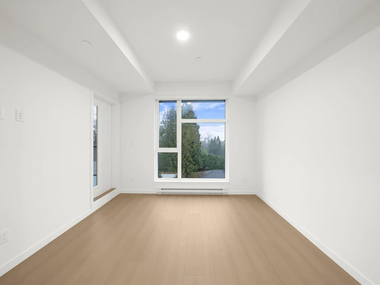 W408-10828 139a Street, Surrey, BC, V3R 0H3 - 10