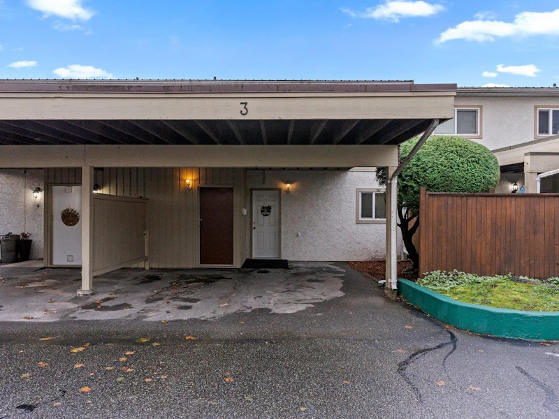 3 - 9473 Hazel Street, Chilliwack BC V2P 5M9