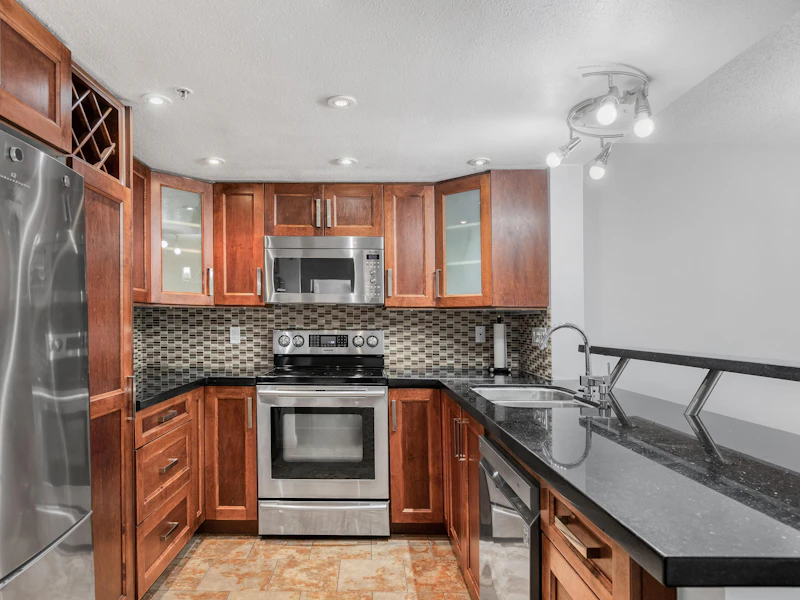 402 - 1188 Quebec Street, Vancouver BC V6A 4B3