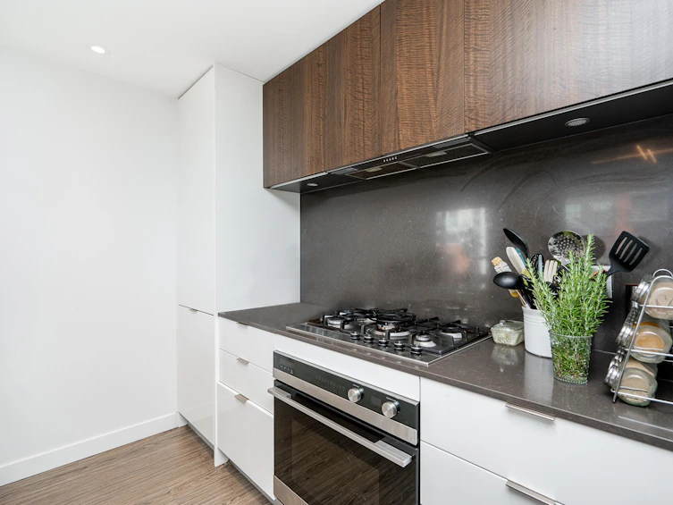 501-209 E 7th Avenue, Vancouver, BC, V5T 0H3 - 8