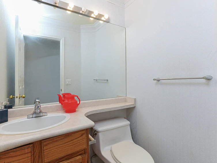 8629 141 Street, Surrey, BC, V3W 3A9 - 25