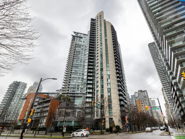 203-501 Pacific Street, Vancouver, BC, V6Z 2X6 - 2