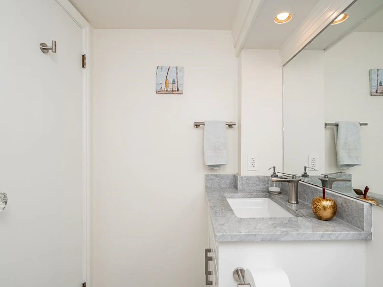 1-10074 154 Street, Surrey, BC, V3R 4J6 - 16
