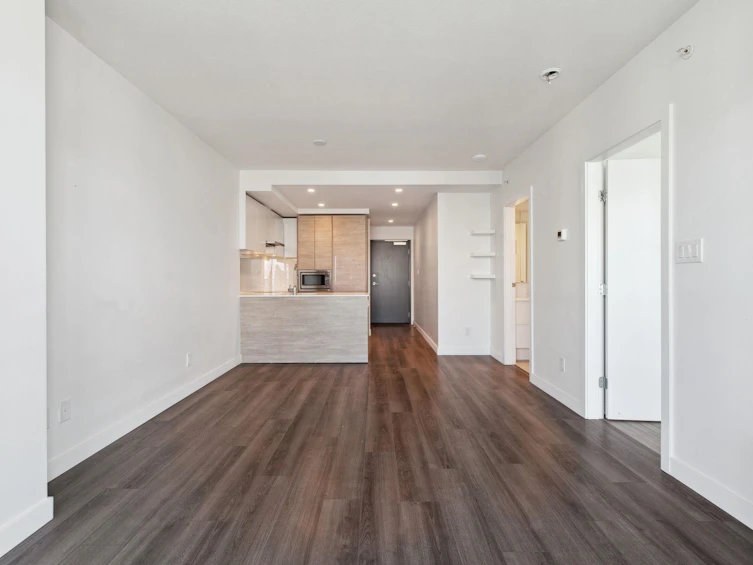 3005-13615 Fraser Highway, Surrey, BC, V3T 0P7 - 13