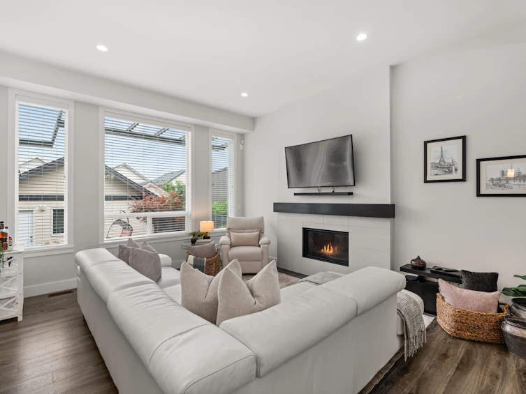 20355 82a Avenue, Langley, BC, V2Y 0S3 - 4