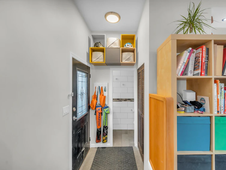 941 E 8th Avenue, Vancouver, BC, V5T 1T7 - 22