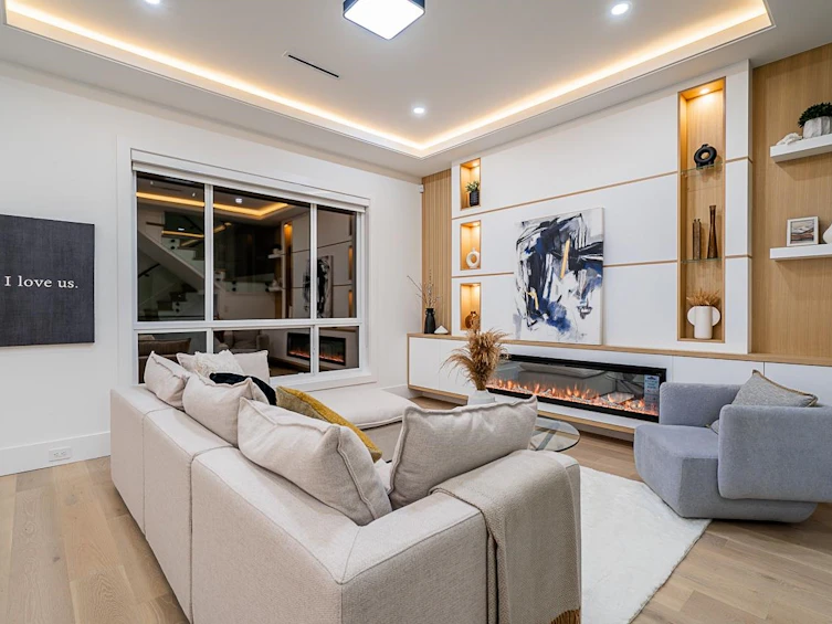 7150 204a Street, Langley, BC, V2Y 3S7 - 2