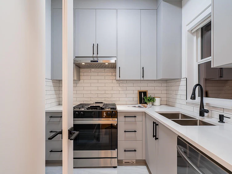 7150 204a Street, Langley, BC, V2Y 3S7 - 9