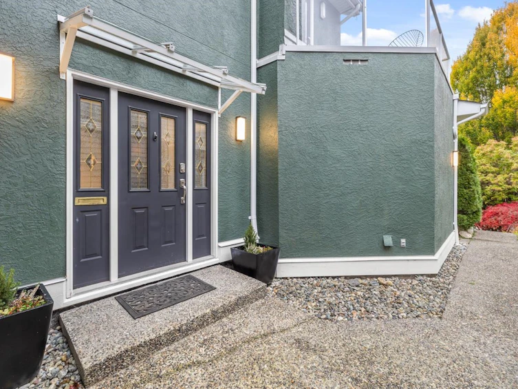 2026 W 14th Avenue, Vancouver, BC, V6J 2K4 - 2