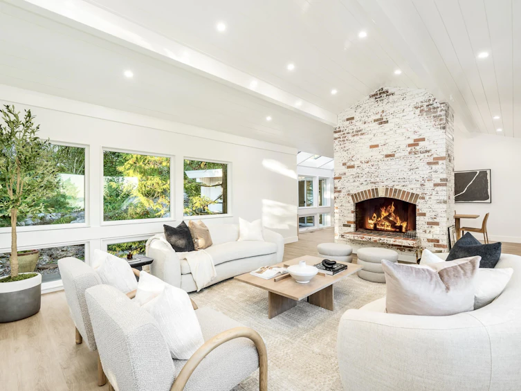 4433 Piccadilly North, West Vancouver, BC, V7W 1C8 - 8