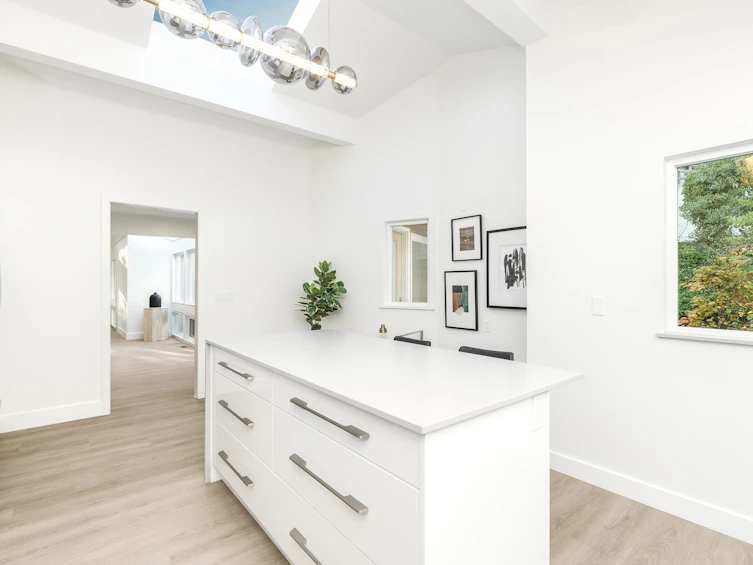 4433 Piccadilly North, West Vancouver, BC, V7W 1C8 - 14