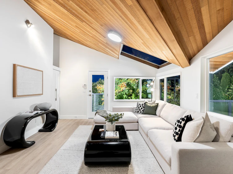 4433 Piccadilly North, West Vancouver, BC, V7W 1C8 - 20
