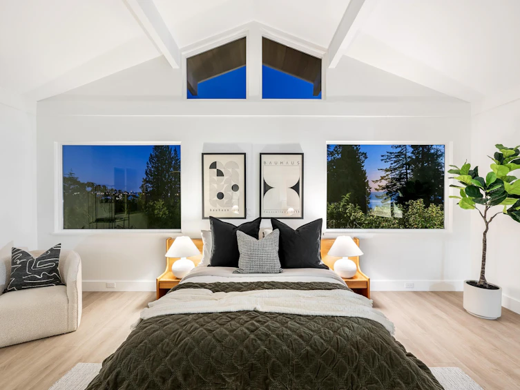 4433 Piccadilly North, West Vancouver, BC, V7W 1C8 - 24
