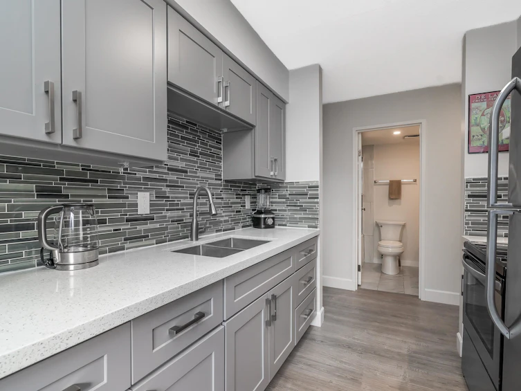 218-1442 Blackwood Street, Surrey, BC, V4B 3V5 - 9