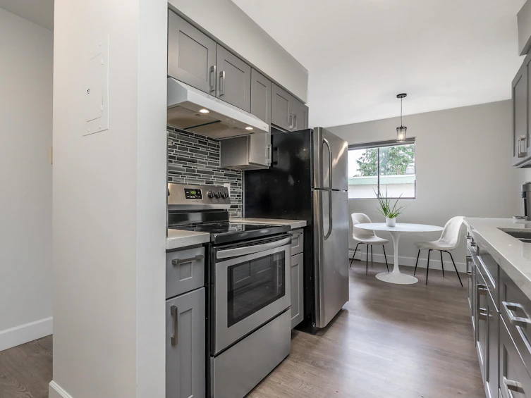 218-1442 Blackwood Street, Surrey, BC, V4B 3V5 - 10