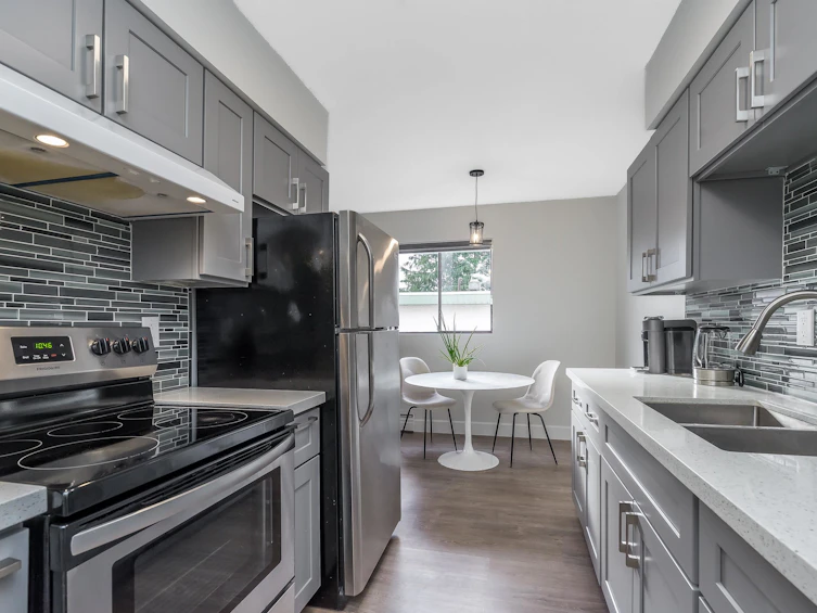 218-1442 Blackwood Street, Surrey, BC, V4B 3V5 - 11