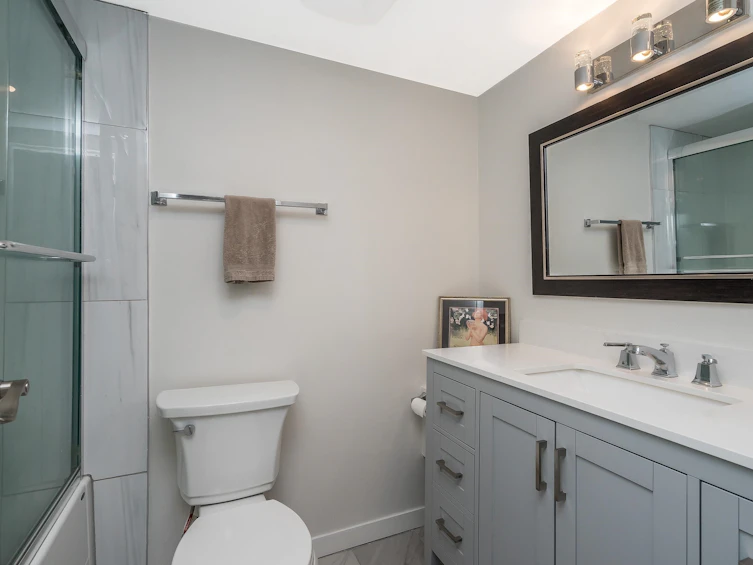 218-1442 Blackwood Street, Surrey, BC, V4B 3V5 - 26