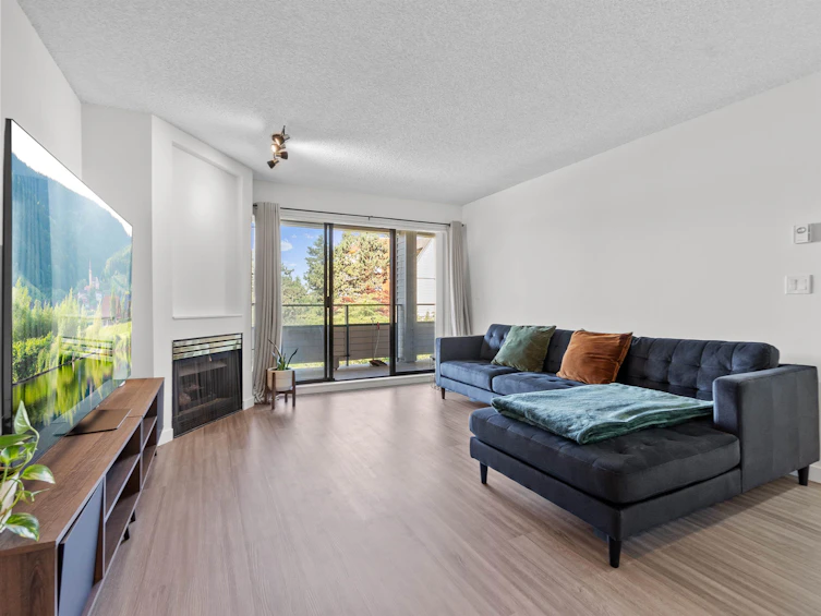 303-2925 Glen Drive, Coquitlam, BC, V3B 7H9 - 4