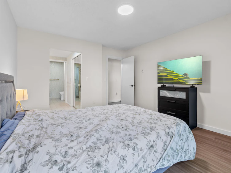 303-2925 Glen Drive, Coquitlam, BC, V3B 7H9 - 6