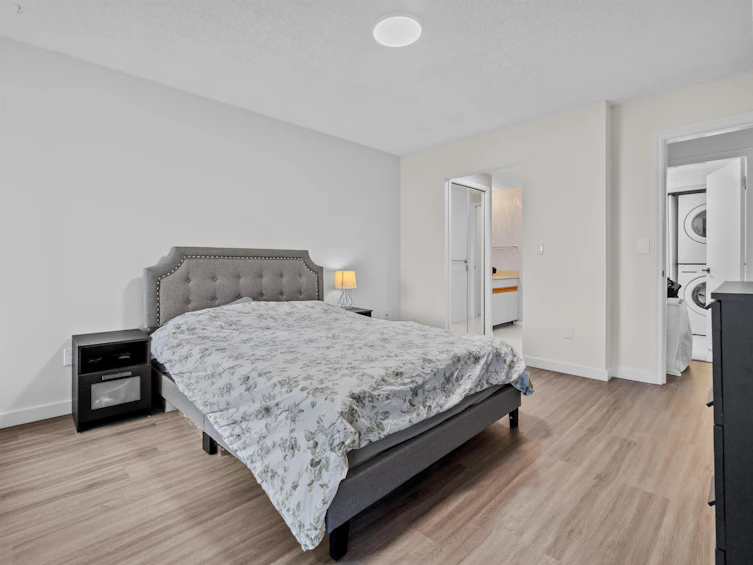 303-2925 Glen Drive, Coquitlam, BC, V3B 7H9 - 9