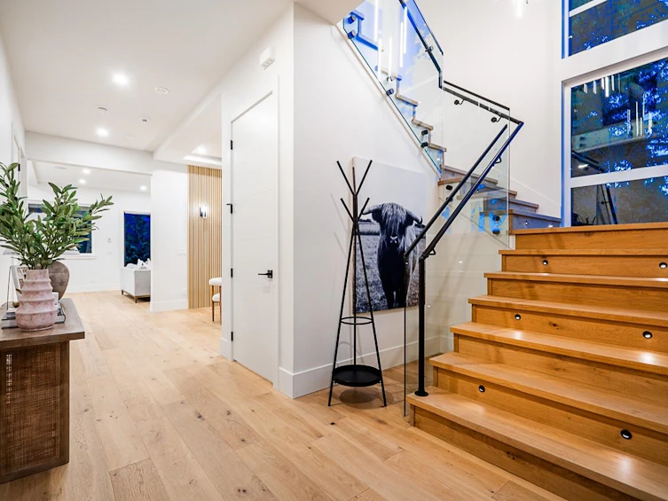 1367 Beach Grove Road, Delta, BC, V4L 1N7 - 5