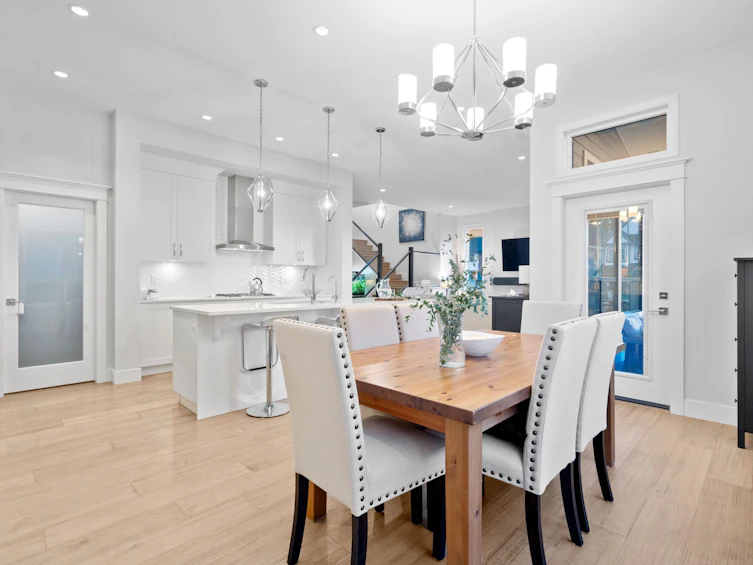 2155 167 Street, Surrey, BC, V3Z 9X9 - 9