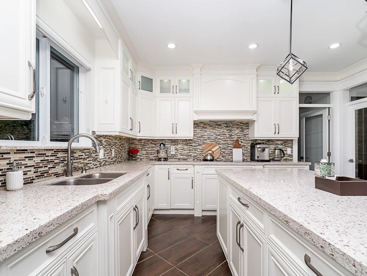 8010 170 Street, Surrey, BC, V4N 4Y9 - 15
