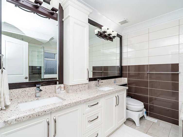 8010 170 Street, Surrey, BC, V4N 4Y9 - 23