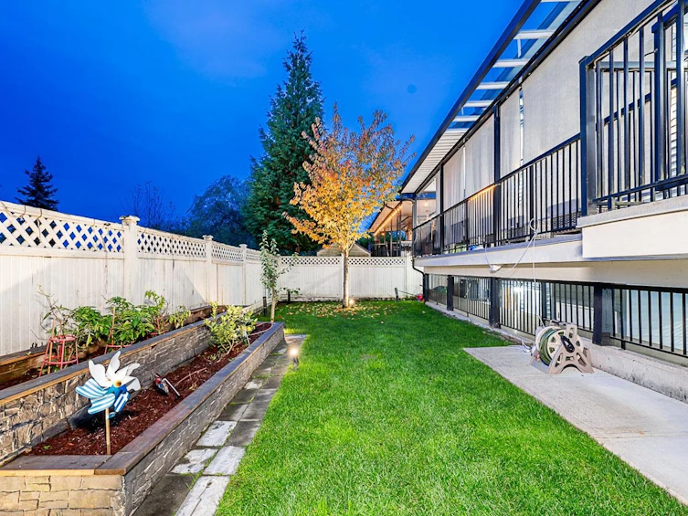 8010 170 Street, Surrey, BC, V4N 4Y9 - 28