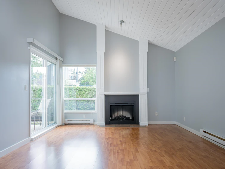 6071 W Greenside Drive, Surrey, BC, V3S 5M8 - 5