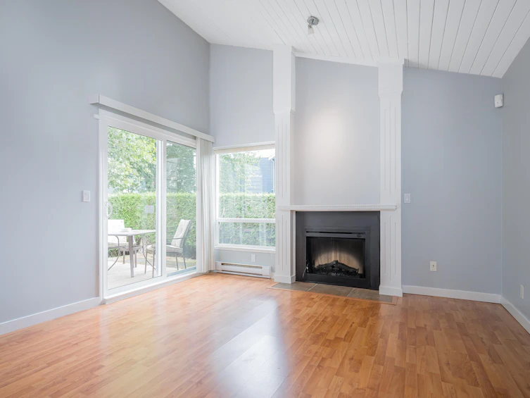 6071 W Greenside Drive, Surrey, BC, V3S 5M8 - 6